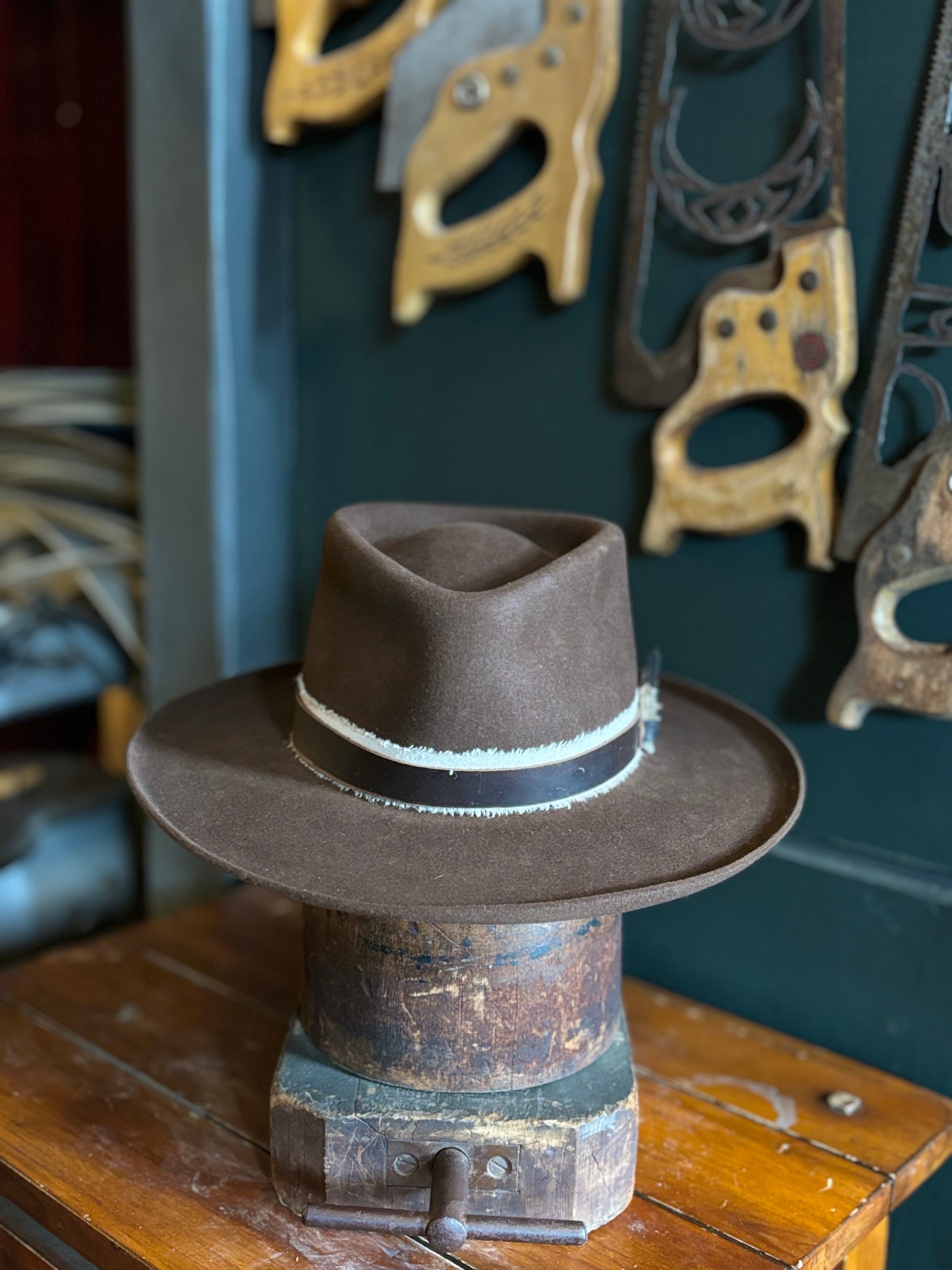 7A30DC67-8F06-40F1-ACAD-