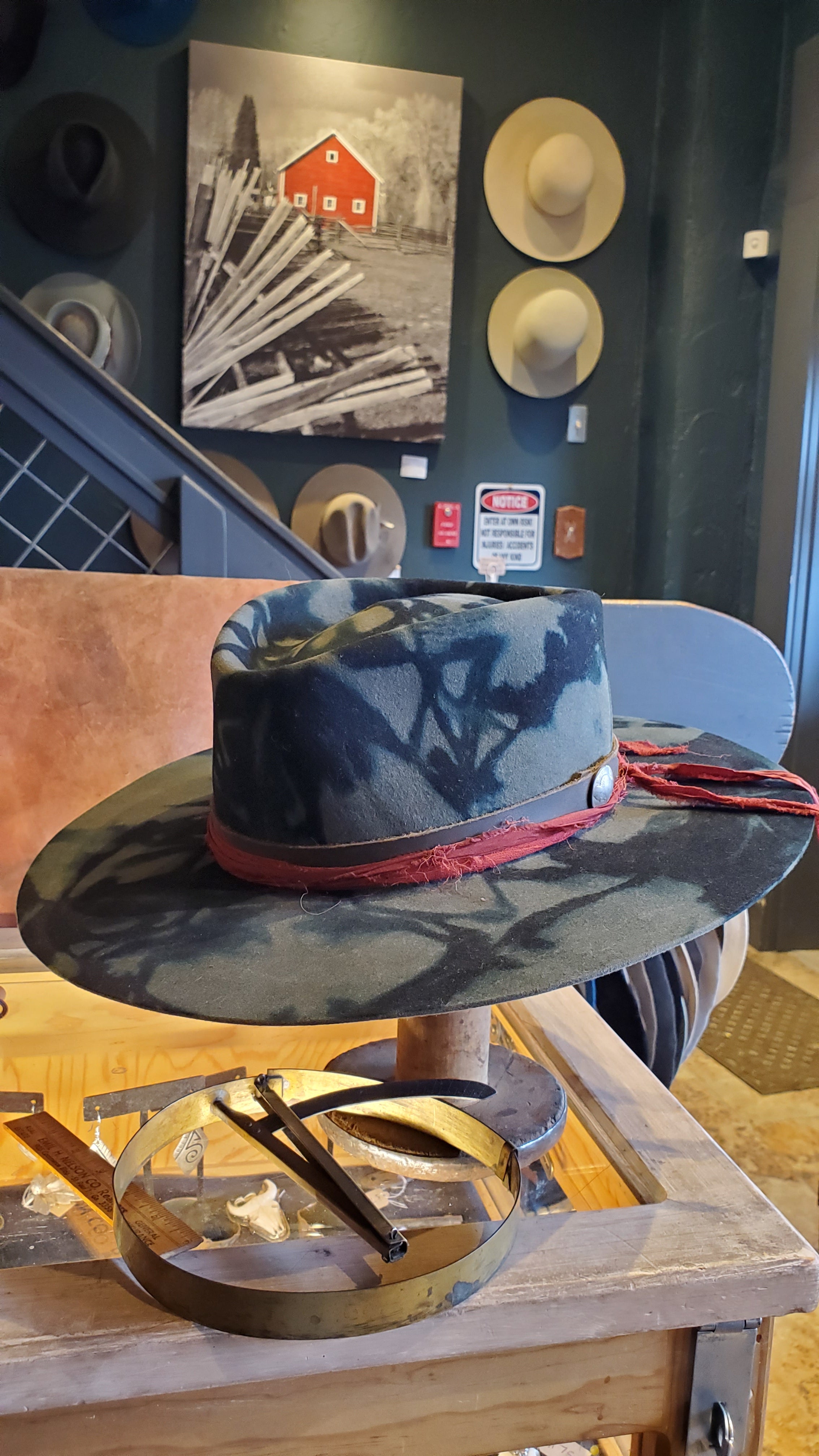 Custom hat #1031 7+